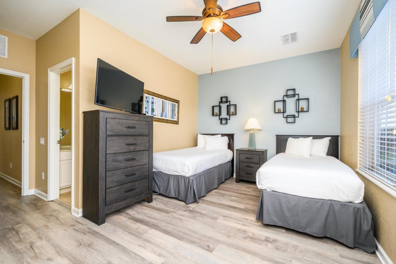 Beautiful Townhome, Vista Cay Direct - 4010 Orlando